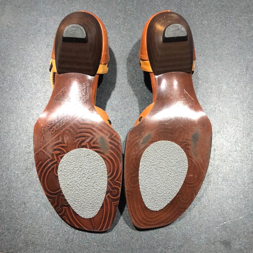 John Fluevog Brown & Tan Shoes; Sz 6 - Picture 3 of 7